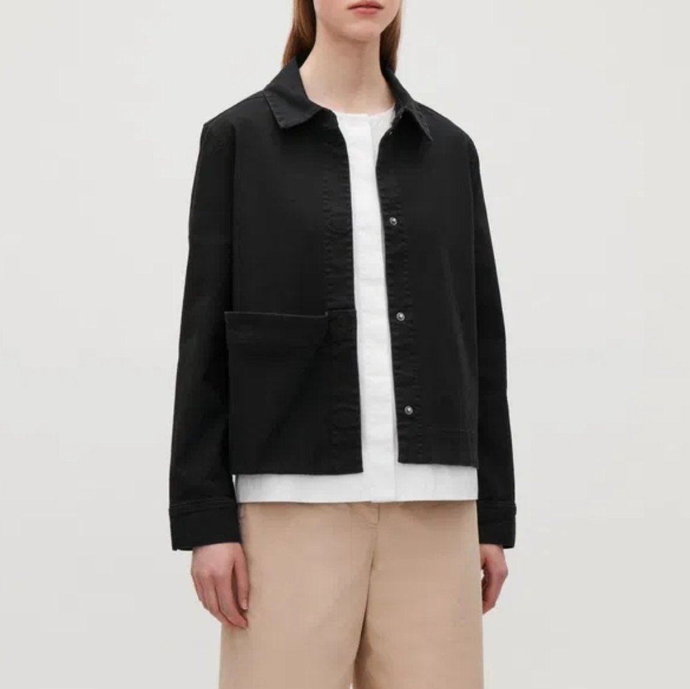 [SOLD] LIKE NEW Cos Chore Jacket With Oversized Pocket (Sz Small)